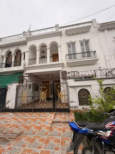 5 Marla Brand New House Are Available For Sale in Lahore