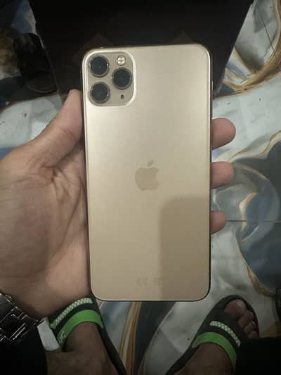 iPhone 11 Pro Max official PTa Aprovd 64 gb 10 by 10 conditiony