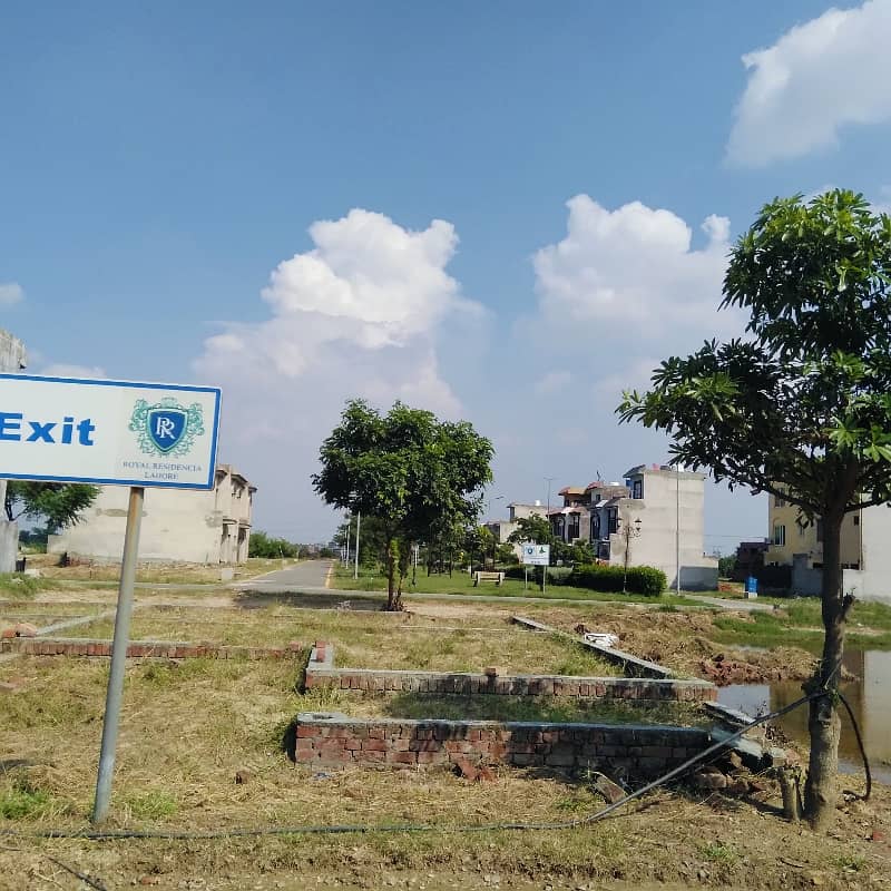 Corner Plot For Sale 0