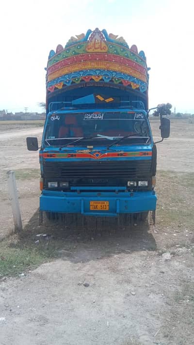 Mazda 3500 Hino Hissa 6 nutta cargo fram engine standard py