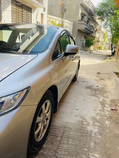 Honda rebrirth Civic VTi Oriel Prosmatec 2014