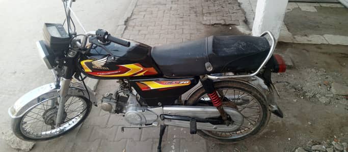 Hero 70 Model 2012 Islamabad Number