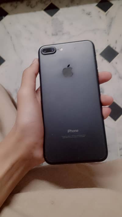 Iphone 7 plus for sale urgent serious customer