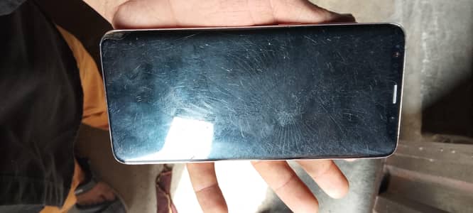 sumsumg s9puls front galss break