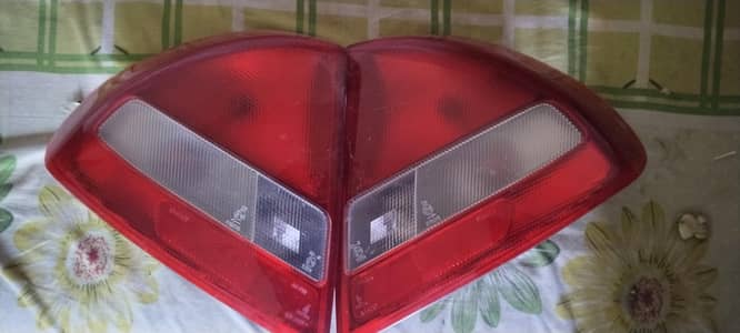 Mitsubishi lancer 1998 model back light fresh condition