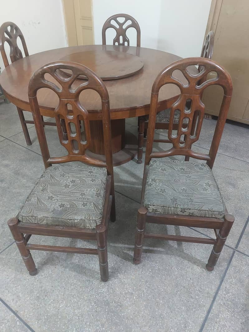 dining tabal 1