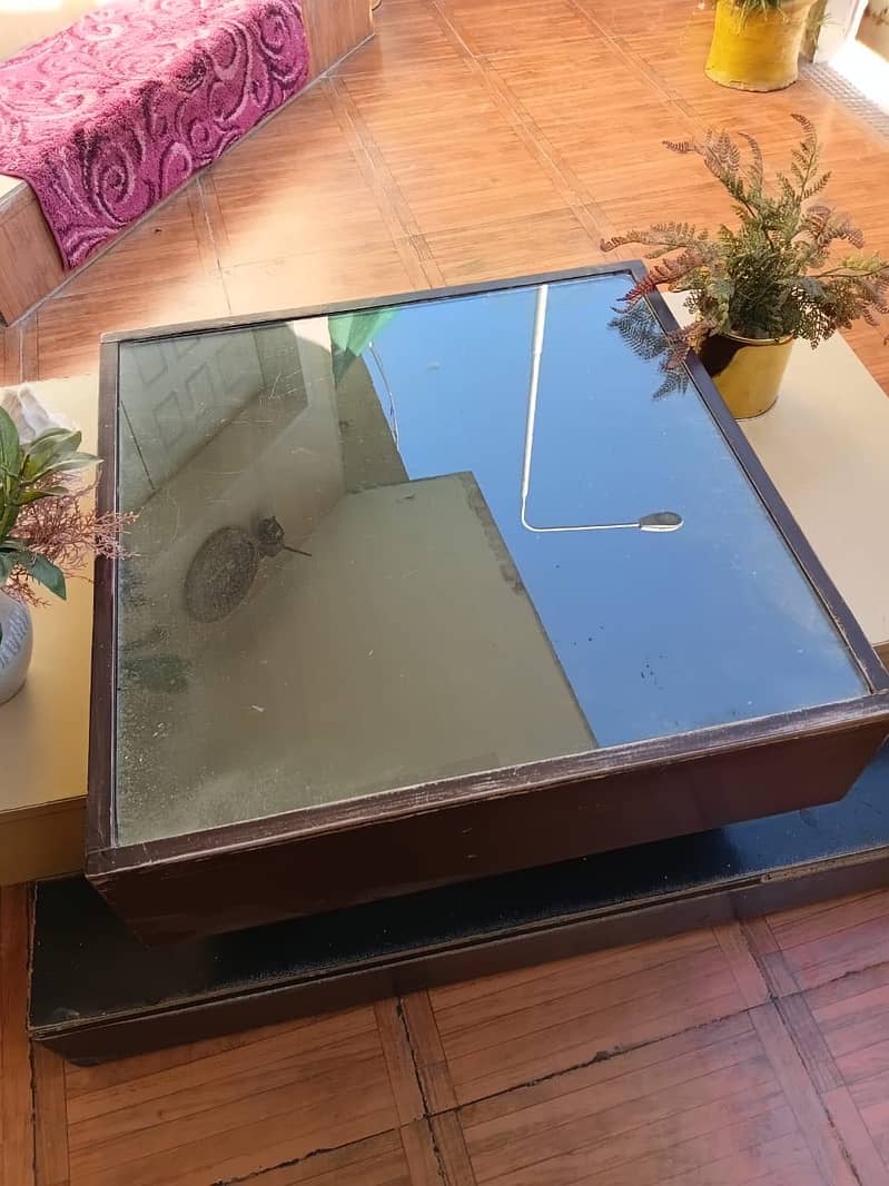 Stylish 3 Layered Table 2