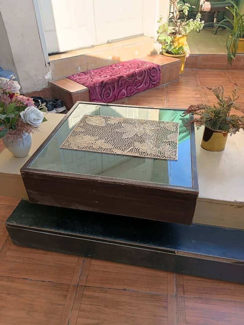 Stylish 3 Layered Table 0