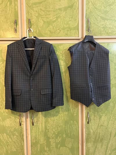 3 piece formal luxury suit for man (10/10)