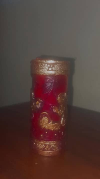 Antique candel only for collectors.