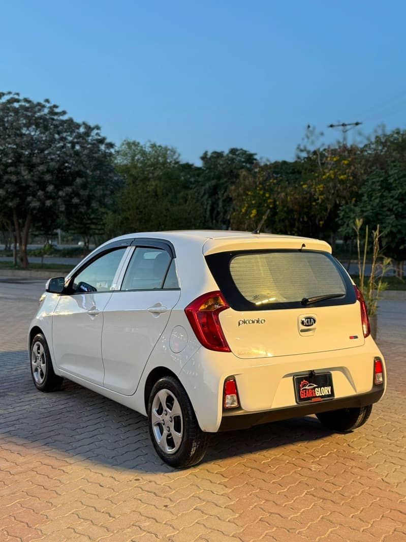 Kia Picanto Automatic 3