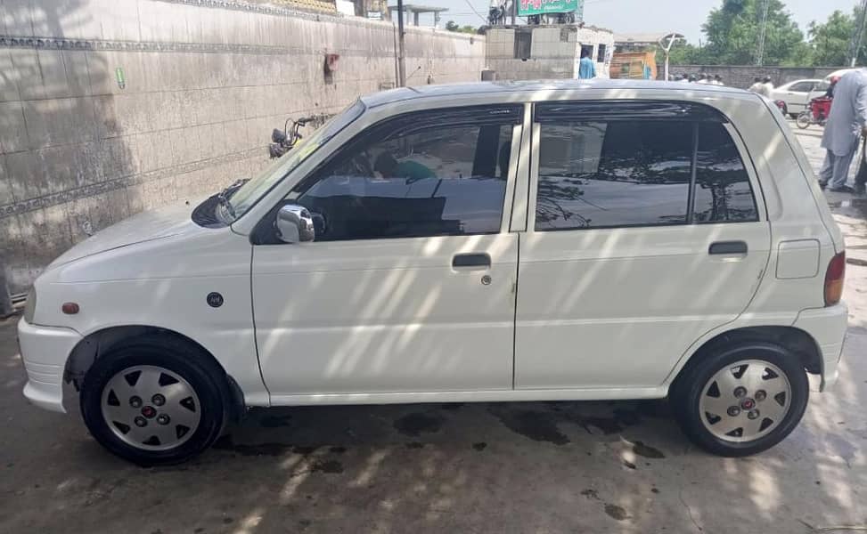 coure 2003 model automatic 1