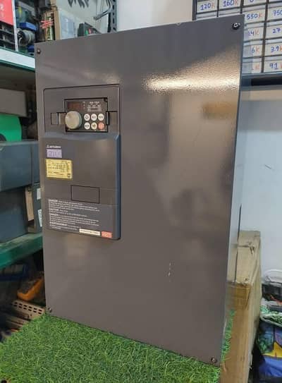 MITSUBISHI F700 45KW  VFD INVERTER