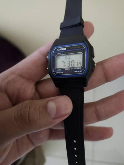 Casio F 91W