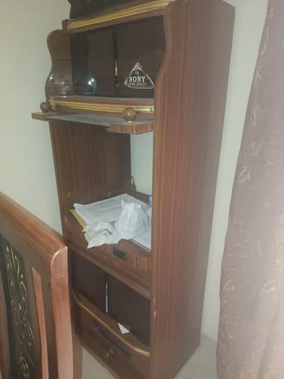 TV trolley Almost new for Sale in Lahore