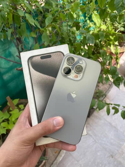 Iphone 15 pro 256gb JV with box