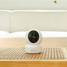 H6c  Pan & Tilt Smart Home Camera