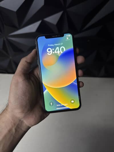 iPhone x 256gb PTA white