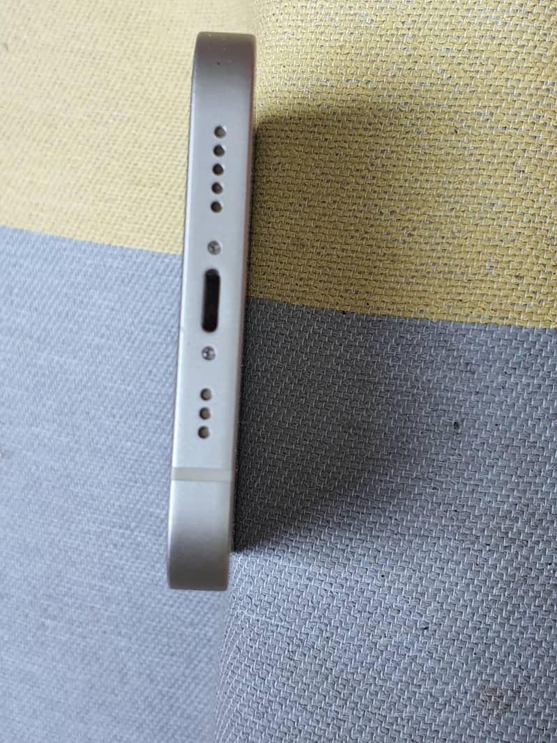 Apple iPhone 13 1