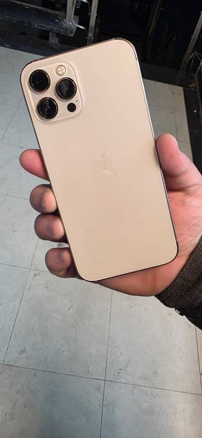 iPhone 12 Pro Max (128GB) – Gold | 10/10 Condition