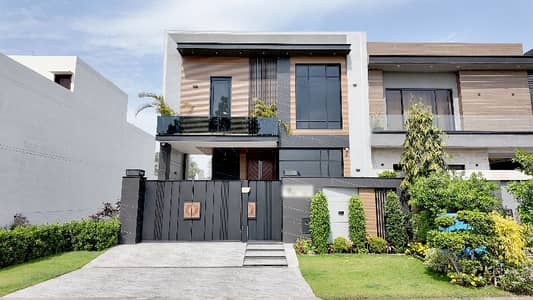 12 Marla Most Luxurious House For Sale In Lake City Block M3-A