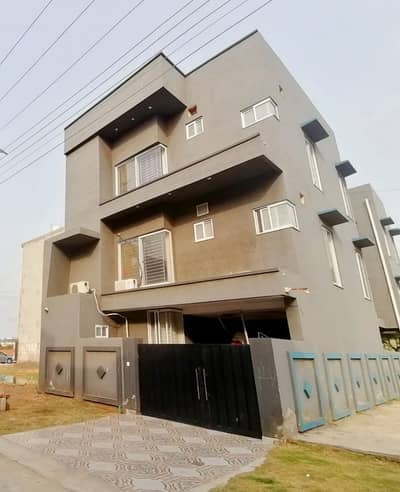 8 Marla Triple Storey House For Sale