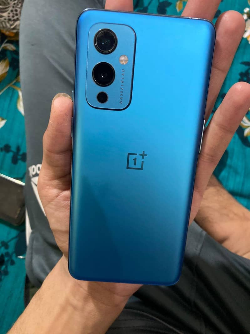 OnePlus 9 0