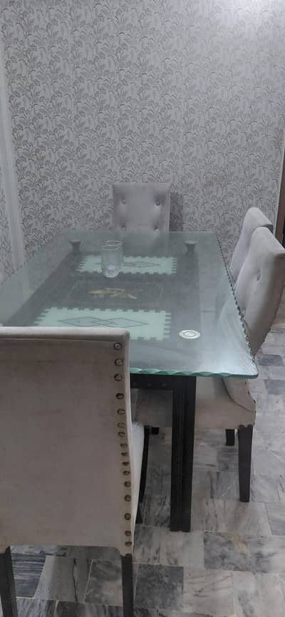 Pure wood beautiful table with art with 6 comfortable chairs