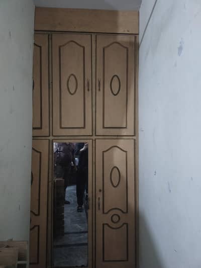 Room cabnit.  03214375831