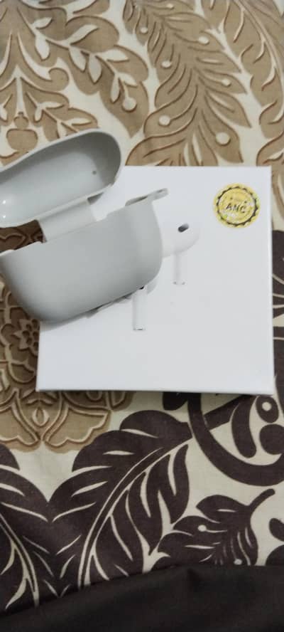 mana new mag via tha kal aj sell kar na par gia hn Kisi na la na hn