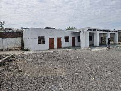 2 Kanal Yard/Warehouse Available For Rent