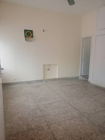 G-9/4 ground floor portion