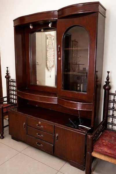 Wooden Dressing Table with Mirror – Good Condition