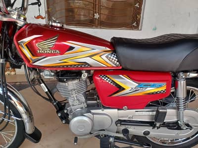 HONDA 125 2025