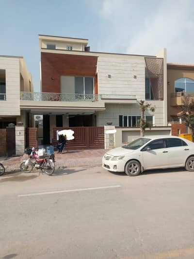 Bahria Town Islamabad Overseas Enclave 13 Marla Designer House Double Unit 5 Beds With Attached Baths Outstanding Construction Quality Perfect Location Near To Masjid Park School And Commercial Area