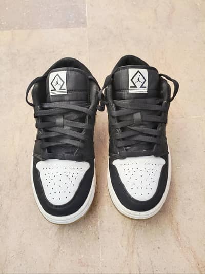 Nike Air Jordan 1 Low SE 'Diamond Shorts'