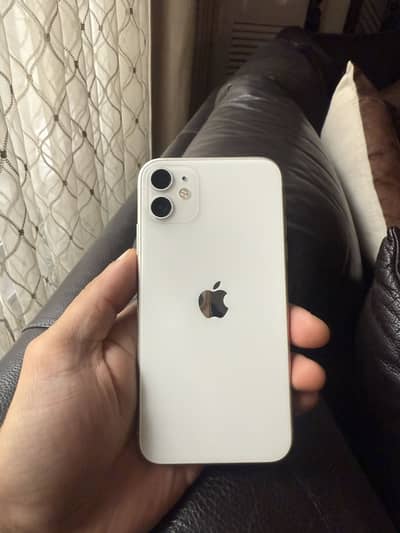 Iphone 11 Pta Approved 10/10 condition. Home Used