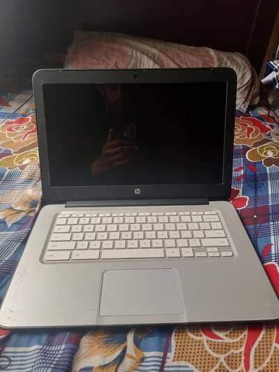 14'' laptop |4G RAM 128GB SSD | Window 10| 4_6 hours bettery