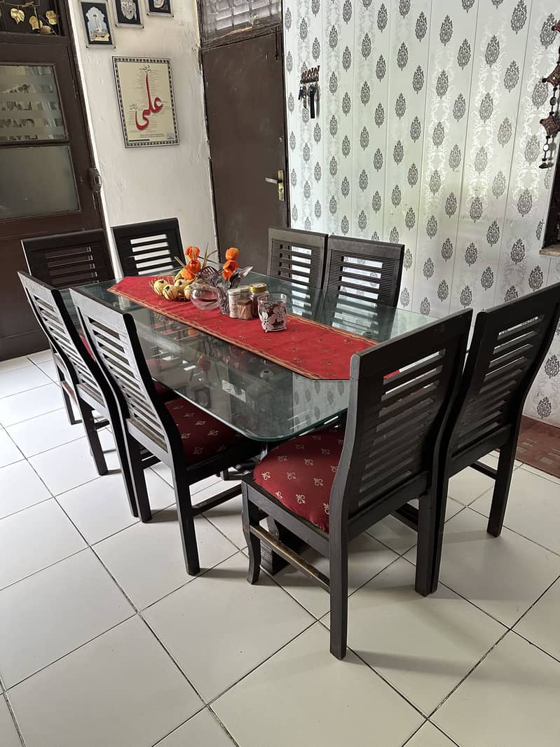 dining table 8 seater 0