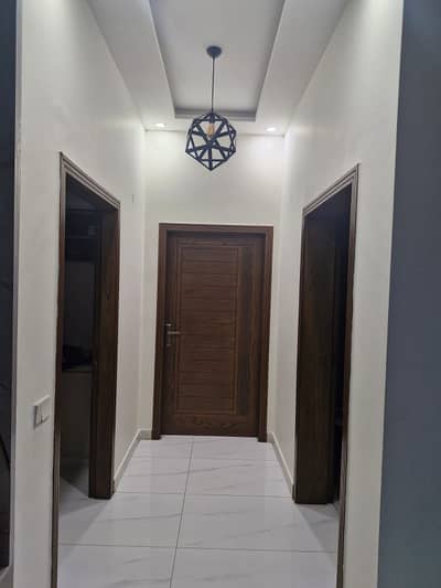 AWT 10 MARLA VERY BEAUTIFUL HOUSE MODERN DESIGNS REASONABLE PRICE