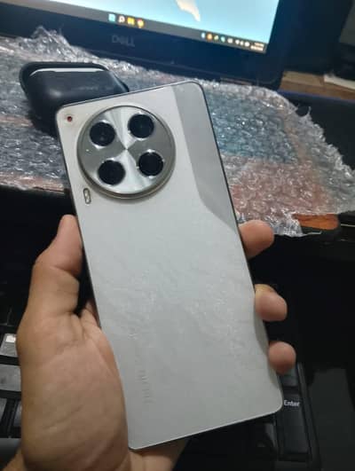 Camon 30 - 12 Ram 256 Rom  Complete