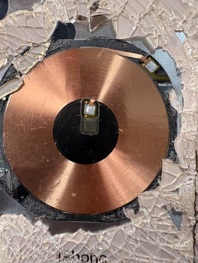 iphone xs parts kay liye kisi ko chyie to text me