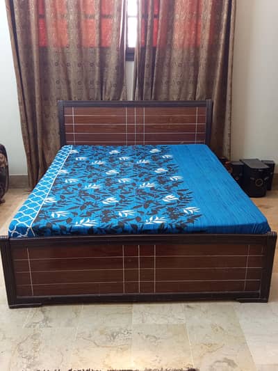wooden bed
