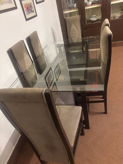 Dining table with chairs