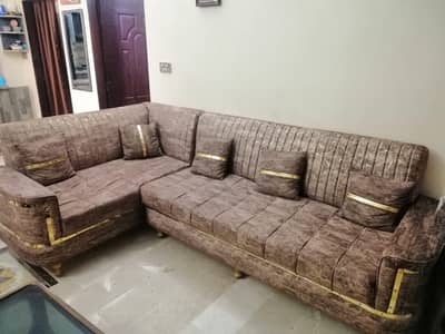 L-Shaped Sofa Set for Sale – Like New Condition