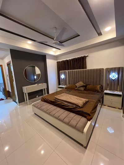 Per day 1bed ROM full furnished apartments safe and scour 100%coupe allow