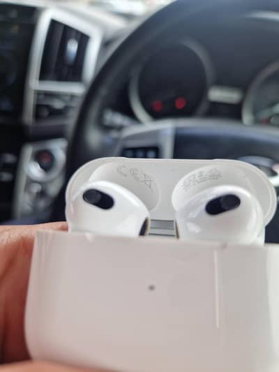 Apple airpode 3   100% original