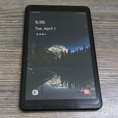 Samsung Galaxy Tab A8 + Flip Cover