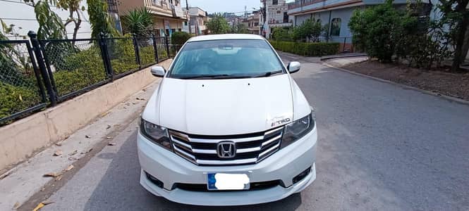 Honda city 2015. Totally orignal. First owner.