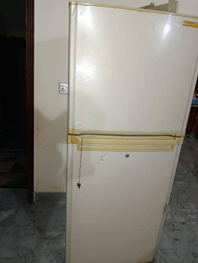 Large size orient fridge 15 cubic feet